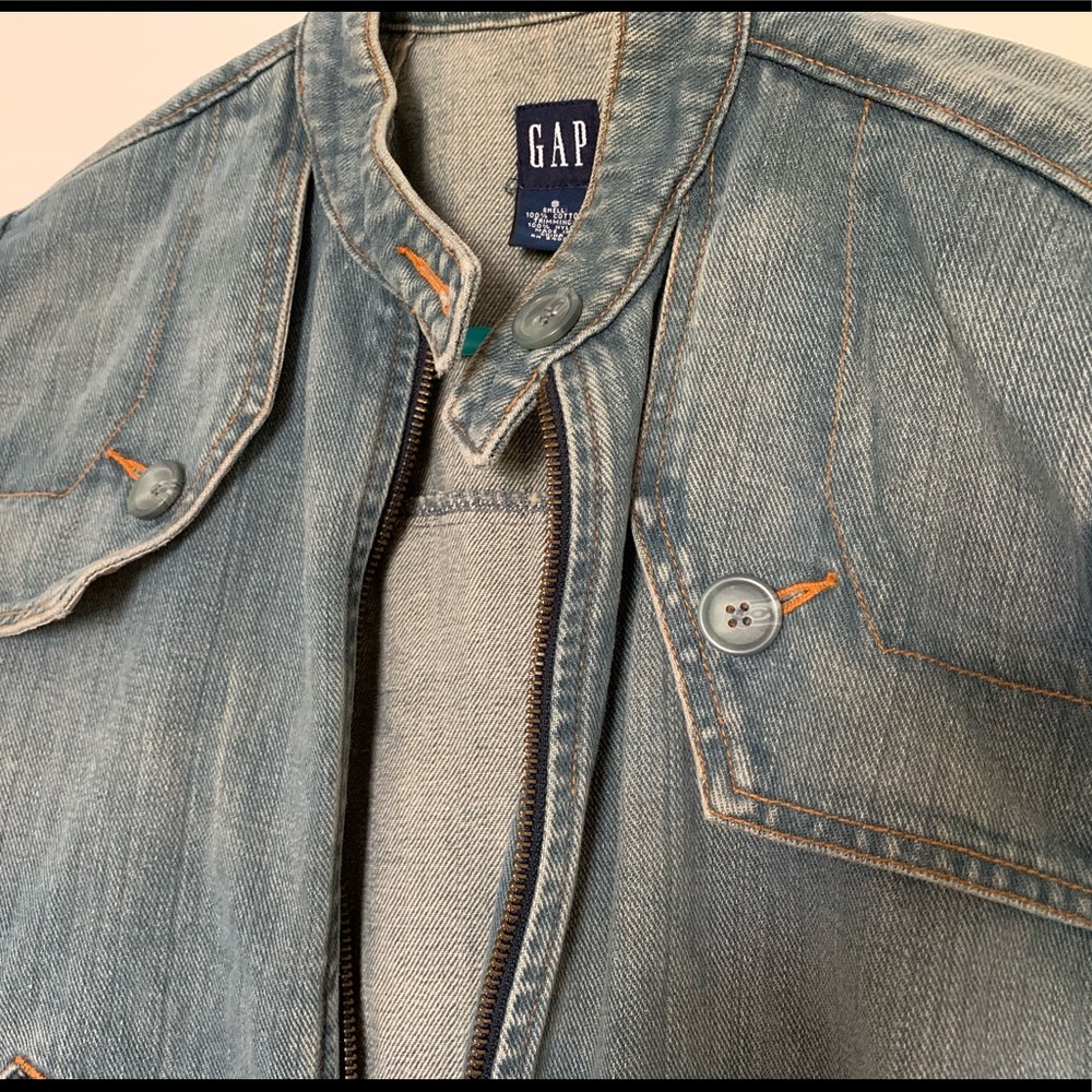 GAP Women’s Jean Jacket